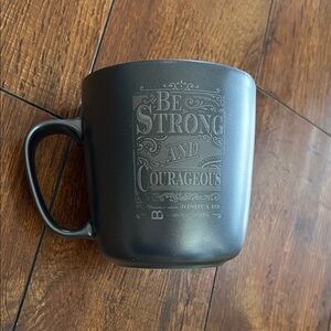 Inspirational Black Mug with 'Be Strong and Courageous' Design